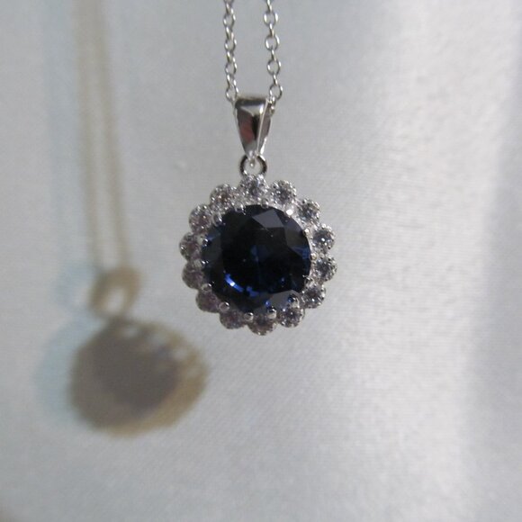 NWT Bella Luce Simulated Tanzanite & Diamond Rhodium over 925 Pendant w Chain - Picture 6 of 16